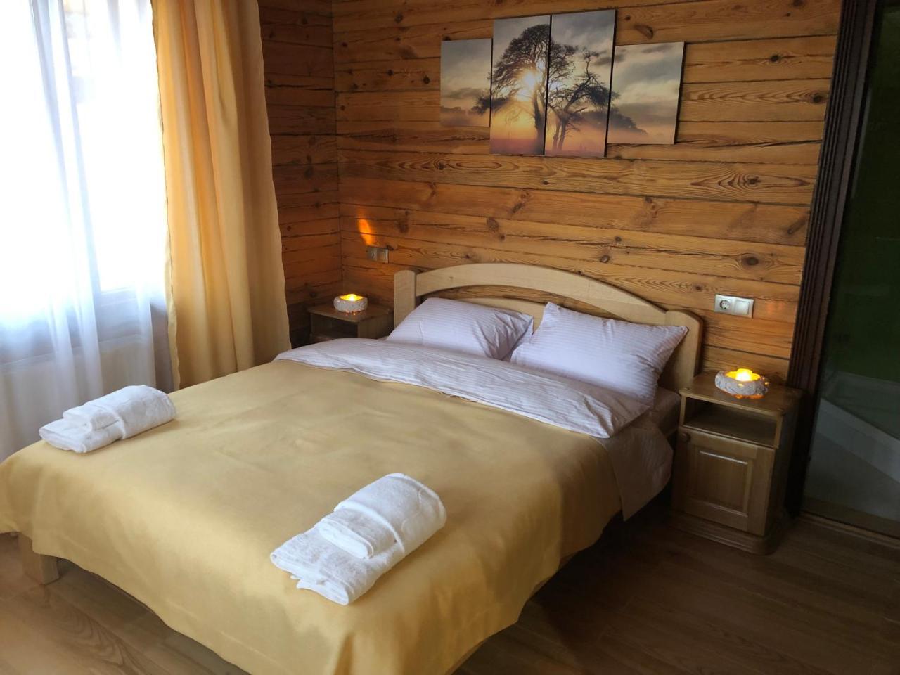 Appartement Golden Nest à Yablunytsya Extérieur photo